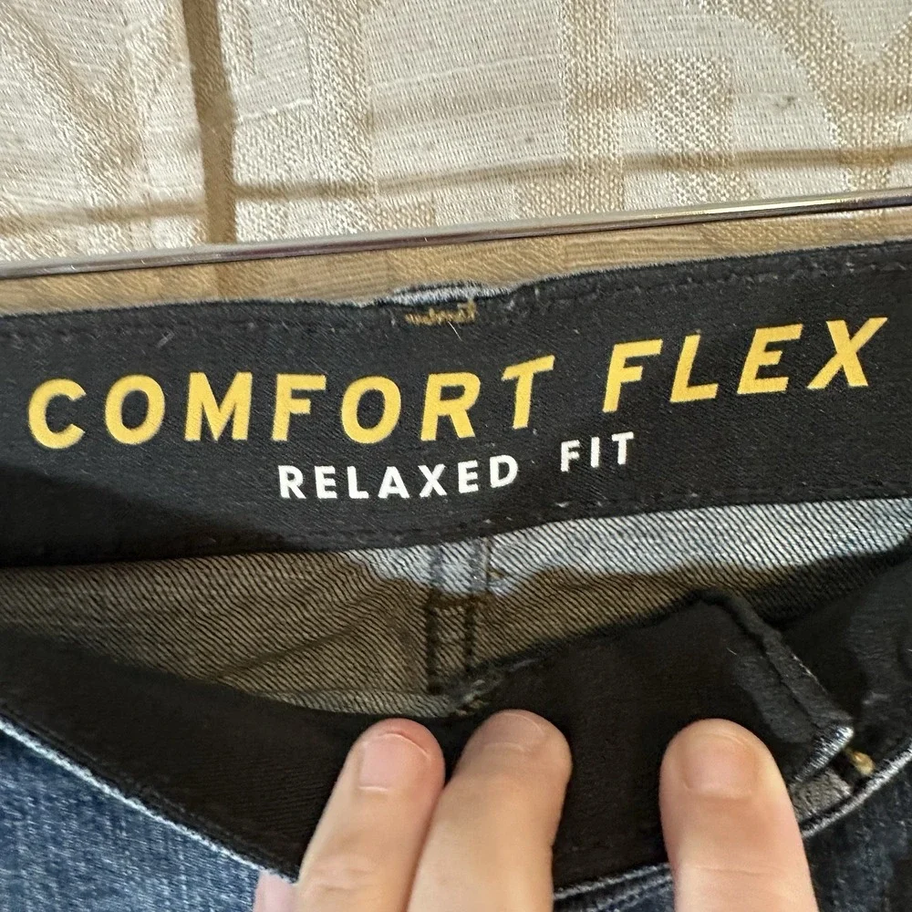 Levi's Signature Men's Comfort Flex Jeans 44x32 Dark Blue Stretch - Picture 6 of 10